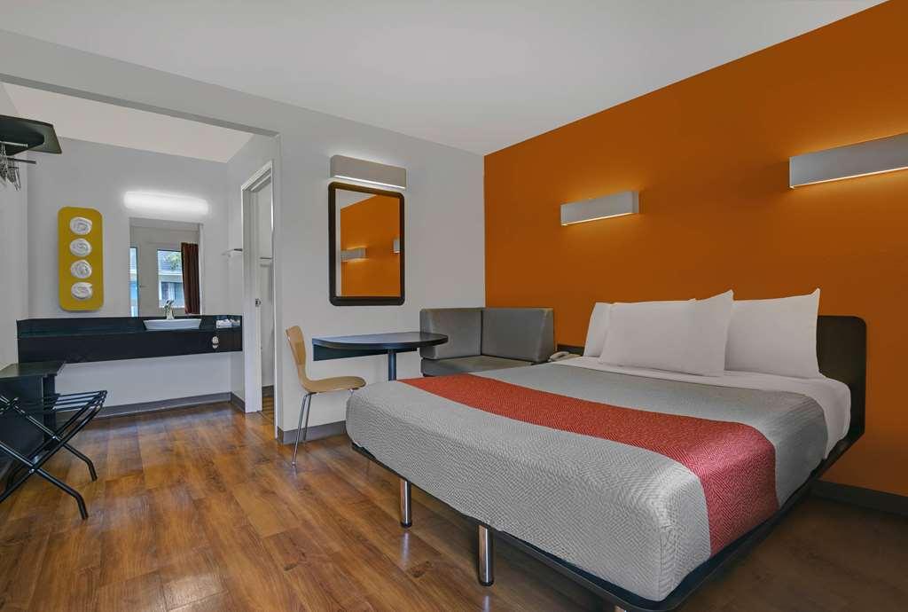 Motel 6-Marina, Ca - Monterey Bilik gambar