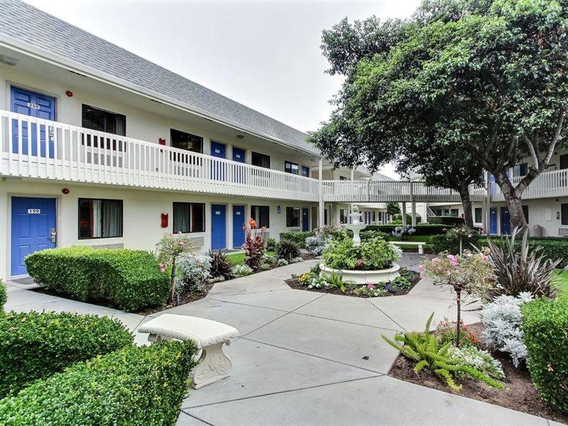 Motel 6-Marina, Ca - Monterey Luaran gambar