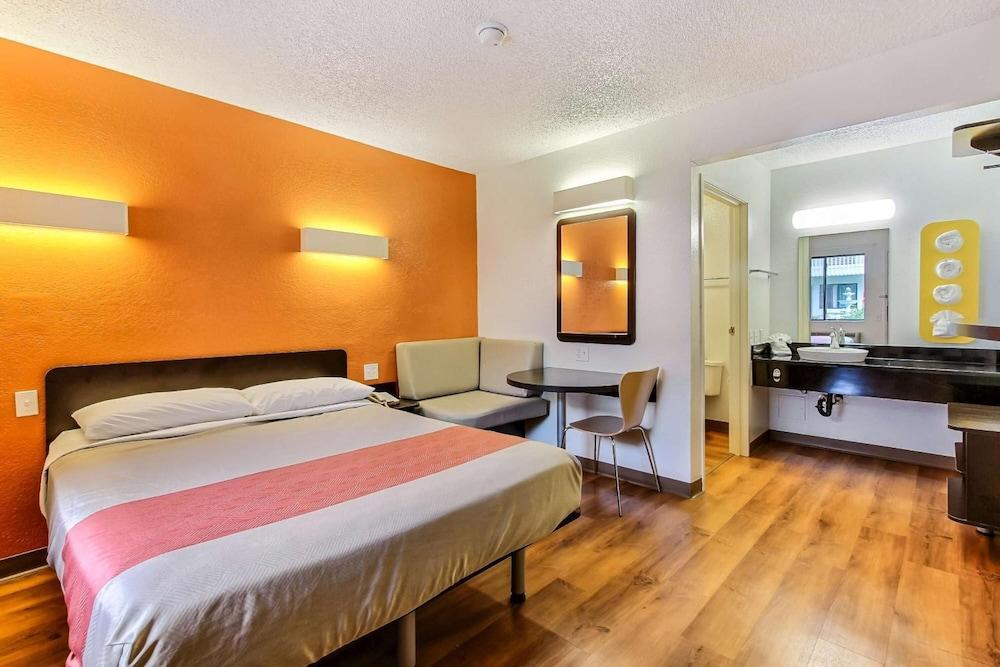 Motel 6-Marina, Ca - Monterey Luaran gambar