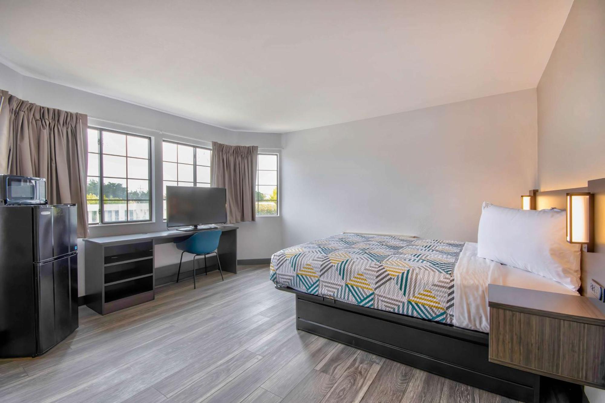 Motel 6-Marina, Ca - Monterey Luaran gambar