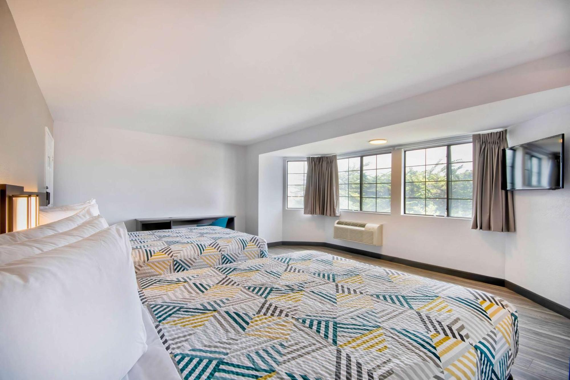 Motel 6-Marina, Ca - Monterey Luaran gambar